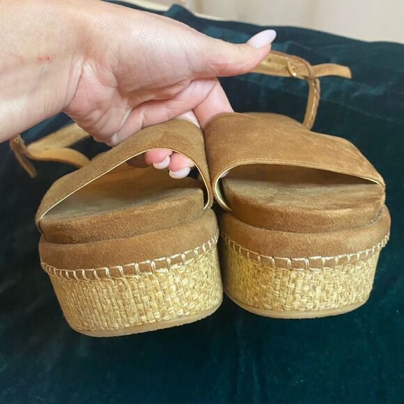 Stuart Weitzman brown suede platform sandals, size 10 - Picture 8 of 10